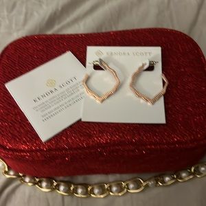 New Kendra Scott Rose Gold Miku earrings